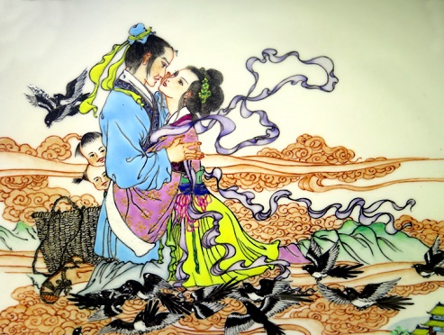 纤纤擢素手，札札弄机杼。全诗意思及赏析